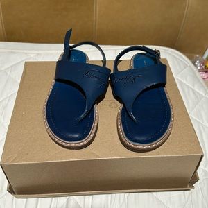 Tommy Hilfiger. Size 7